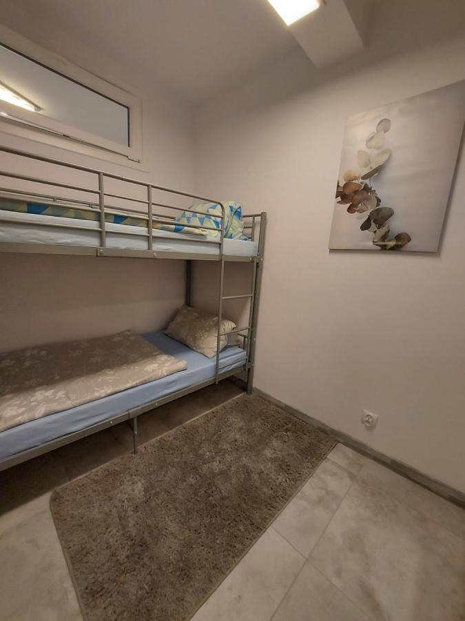 Apartament Z Duzym Tarasem Apartman Swinoujscie Kültér fotó